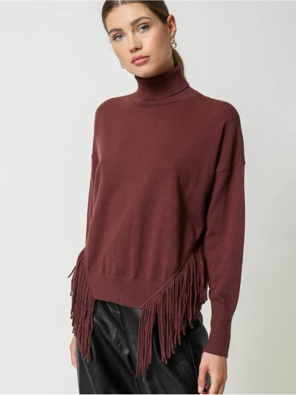 Anthropologie Turtleneck Fringe Pullover Sweater in Deep Burgundy size Large